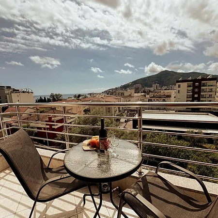 Aparthotel Boutique Moonstar